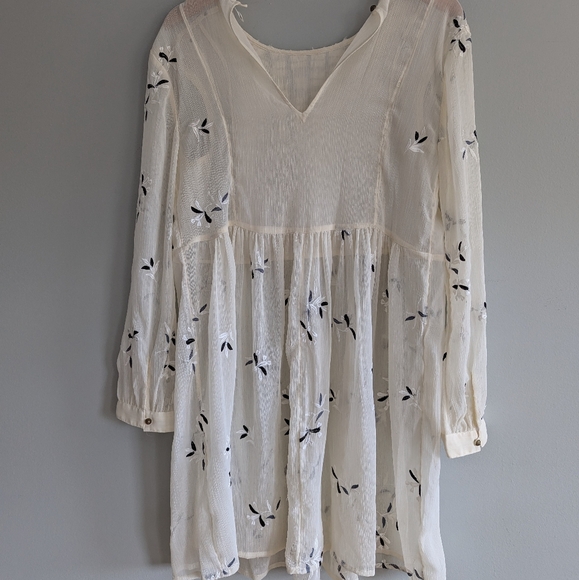 Anthropologie - Feather Bone Feuille Ivory Embroidered Tunic Dress 💋 - Picture 3 of 4
